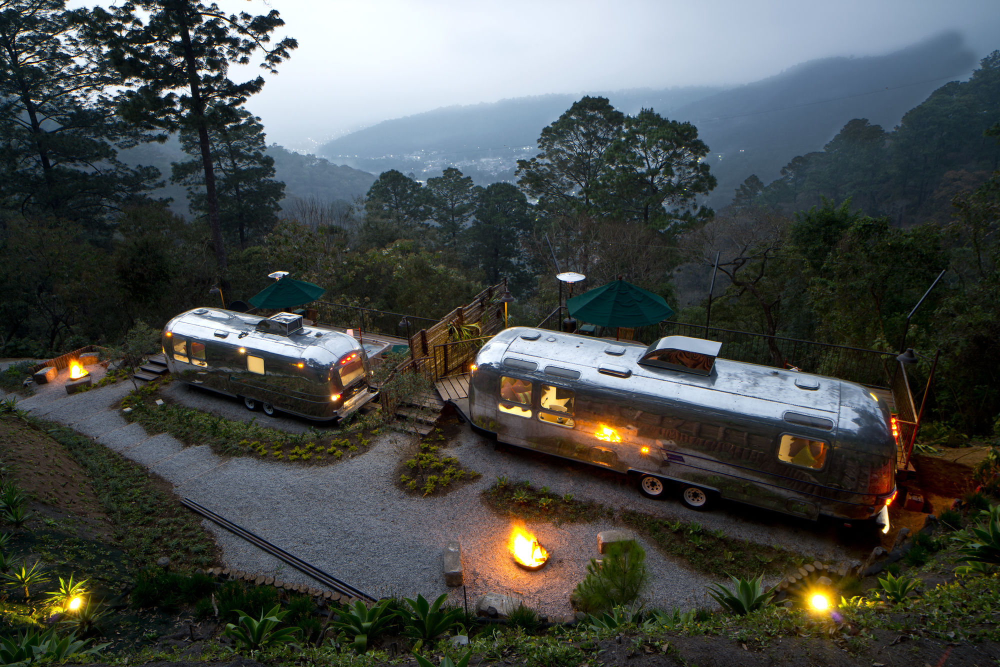 호텔 무제오 카사 산토 도밍고 안티구아 과테말라 외부 사진 Airstream at the Pulu Resort, Kerala, India