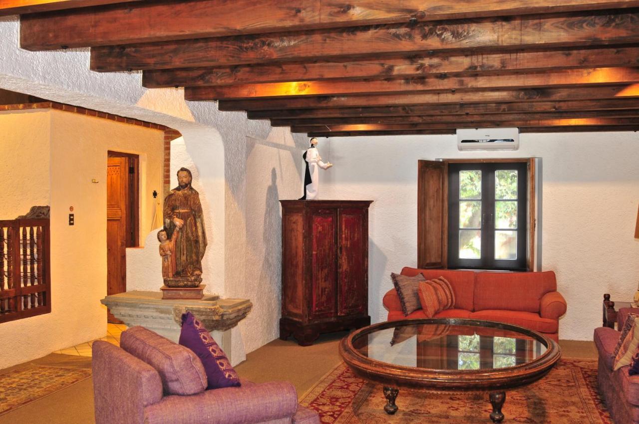호텔 무제오 카사 산토 도밍고 안티구아 과테말라 외부 사진 Interior of the house